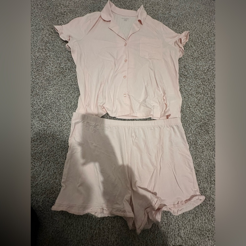 Amazon Essentials Light Pink Women's Pajama Set